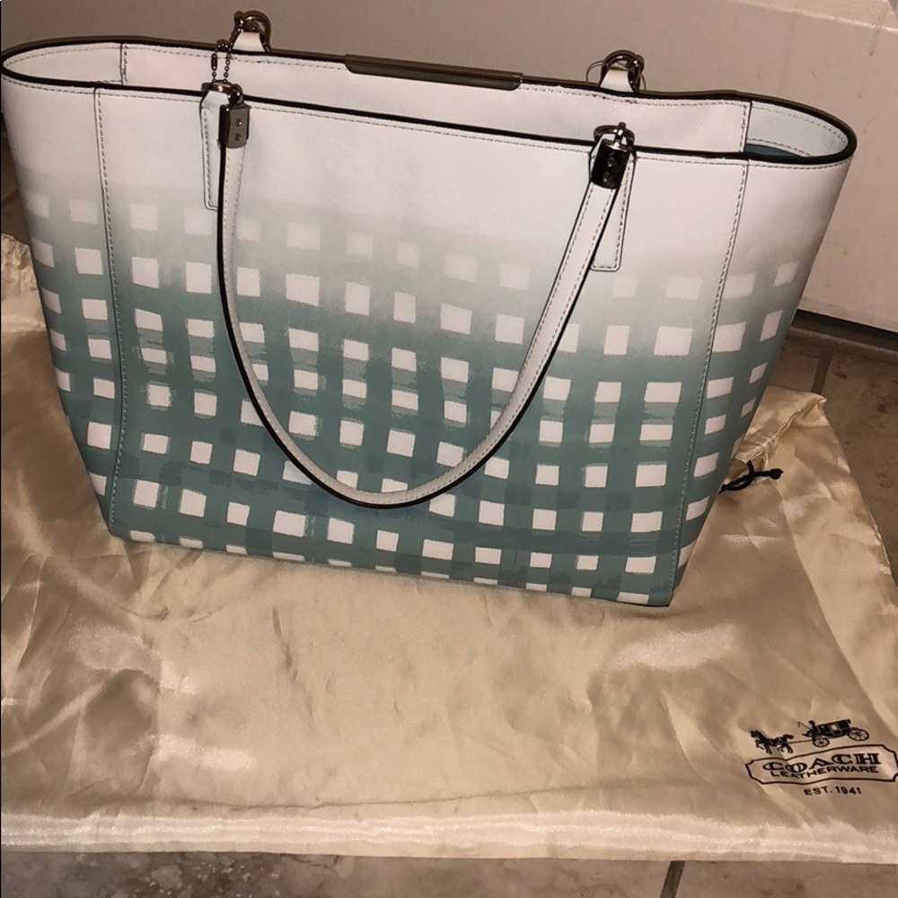 Authentic Coach bag Brand New - Picture 7 of 7